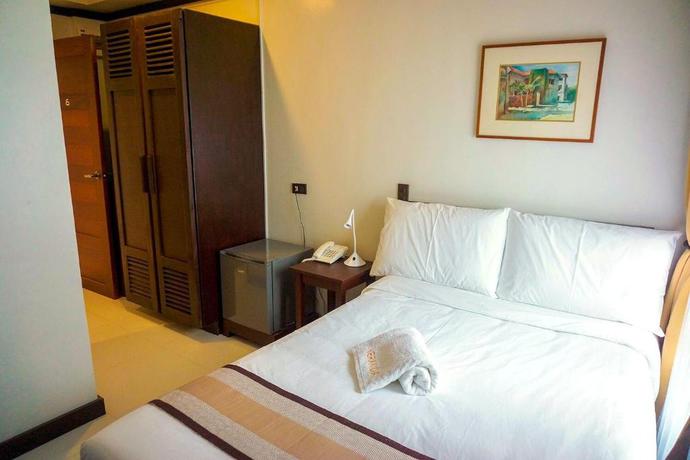 Imagen de la habitación del Hotel Veranda Suites and Restaurant. Foto 13
