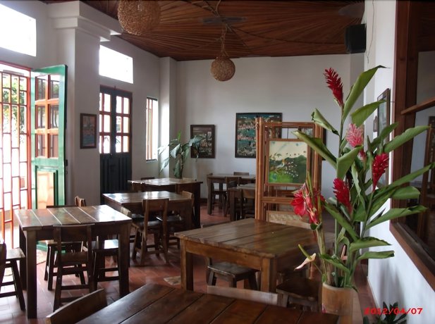 Imagen del bar/restaurante del Hotel Veraneras del Quind&iacute;o. Foto 3