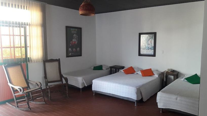 Imagen de la habitación del Hotel Veraneras del Quind&iacute;o. Foto 9