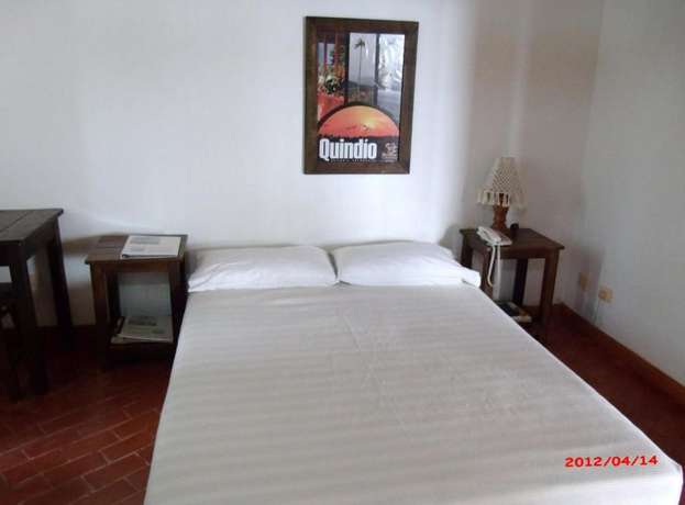 Imagen de la habitación del Hotel Veraneras del Quind&iacute;o. Foto 15
