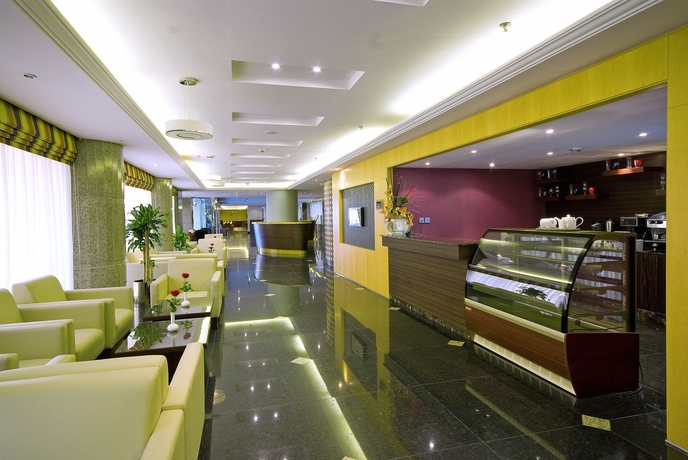 Imagen de los interiores del Hotel Vercure Jeddah Al Hamra. Foto 11