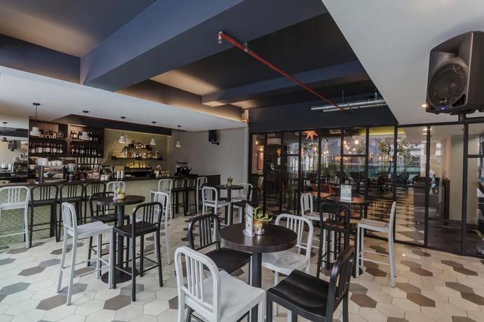 Imagen del bar/restaurante del Hotel Verdant Hill Kuala Lumpur. Foto 2