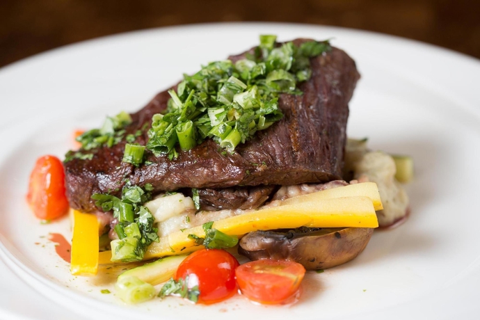 Imagen del bar/restaurante del Hotel Verdanza. Foto 3