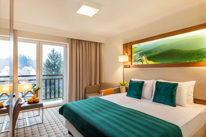Imagen de la habitación del Hotel Verde Montana Wellness And Spa. Foto 3