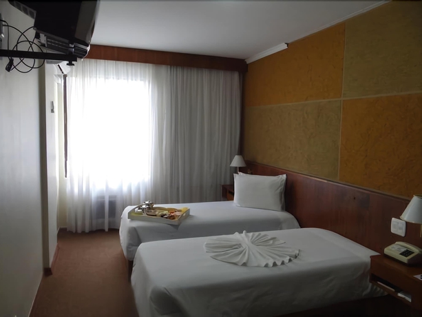 Imagen de la habitación del Hotel Verde Plaza. Foto 1