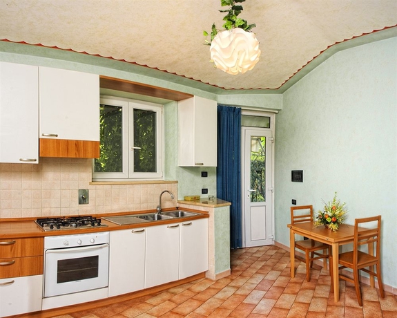 Imagen de los interiores del Hotel Verdeborgo. Foto 15