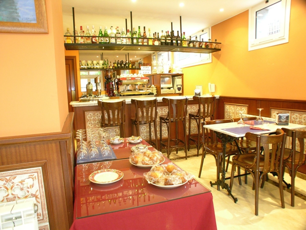 Imagen del bar/restaurante del Hotel Verdemar, Ribadesella. Foto 3