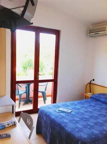 Imagen de la habitación del Hotel Verdemare Sardegna Due. Foto 18
