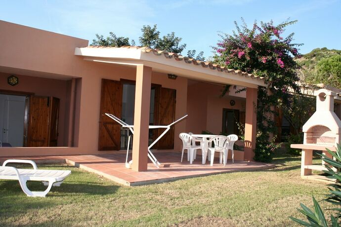 Imagen general del Hotel Verdemare Sardegna Due. Foto 15