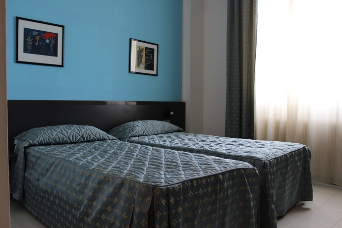 Imagen de la habitación del Hotel Verdemilia. Foto 9