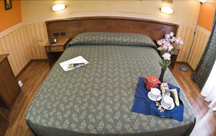 Imagen de la habitación del Hotel Verdi, FIUGGI. Foto 8