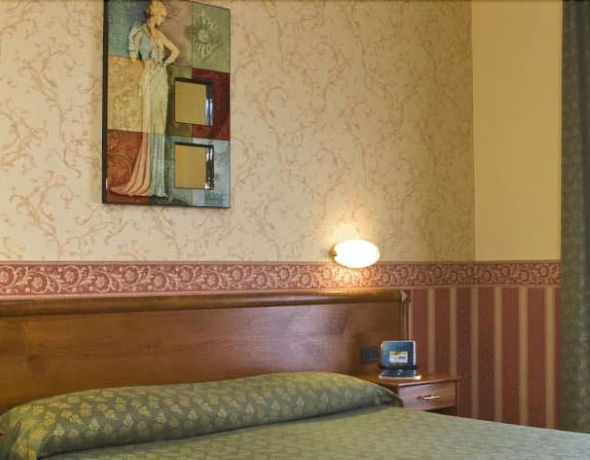 Imagen de la habitación del Hotel Verdi, FIUGGI. Foto 13