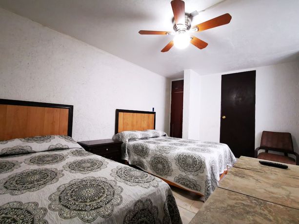 Imagen de la habitación del Hotel Verdi, Le&oacute;n. Foto 10