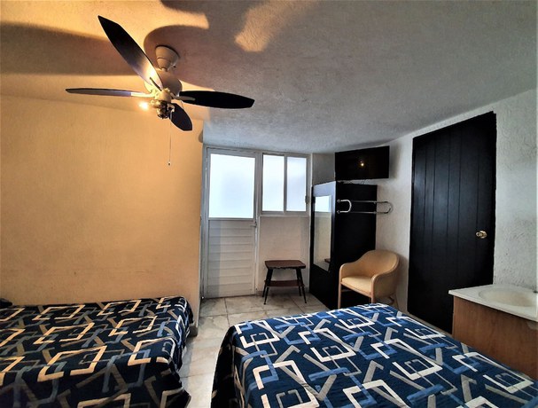 Imagen de la habitación del Hotel Verdi, Le&oacute;n. Foto 20