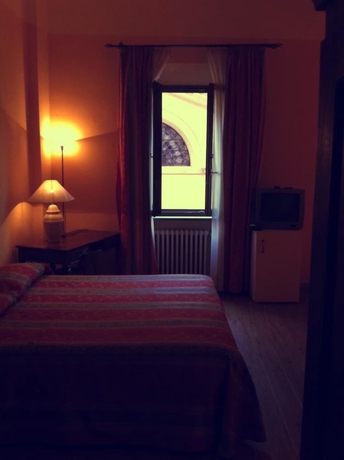 Imagen de la habitación del Hotel Verdi Pisa. Foto 7