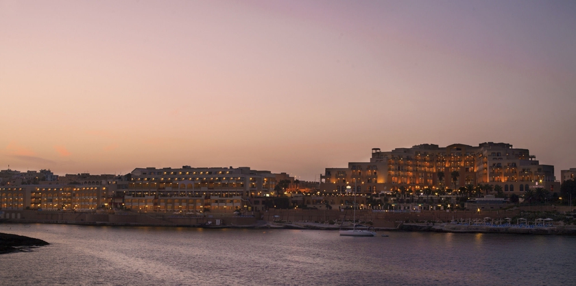 Imagen general del Hotel Verdi St George's Bay Marina. Foto 4