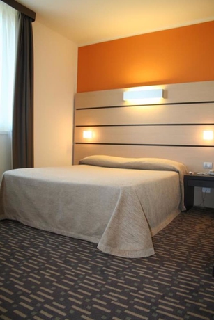 Imagen de la habitación del Hotel Verdina. Foto 8