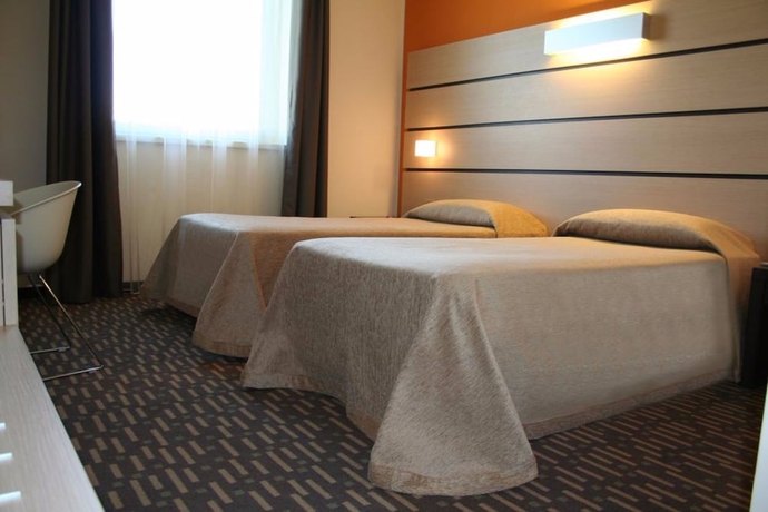 Imagen de la habitación del Hotel Verdina. Foto 10
