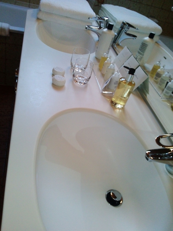 Imagen de la habitación del Hotel Vergeiner. Foto 5