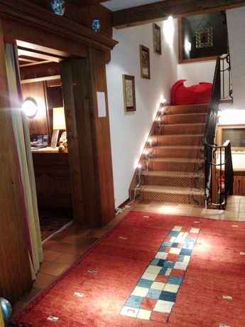 Imagen de los interiores del Hotel Vergeiner. Foto 14