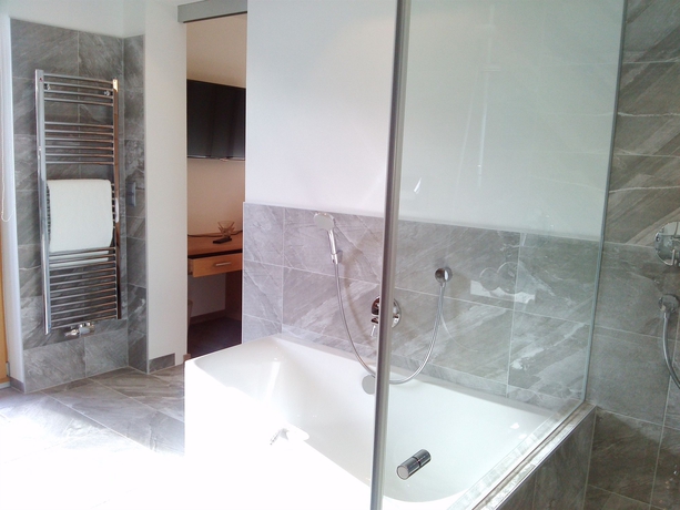 Imagen de la habitación del Hotel Vergeiner. Foto 13