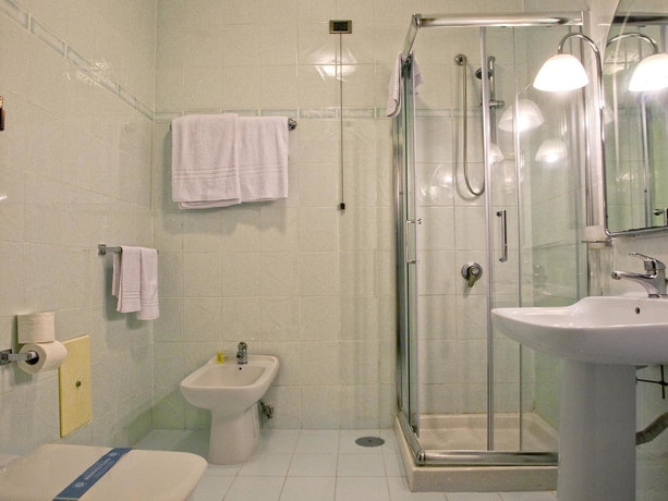 Imagen de la habitación del Hotel Vergilius Billia. Foto 6