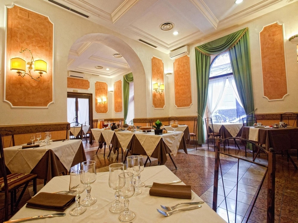 Imagen del bar/restaurante del Hotel Vergilius Billia. Foto 2