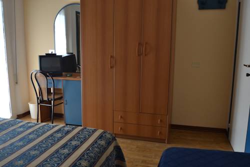 Imagen de la habitación del Hotel Vergilius. Foto 5