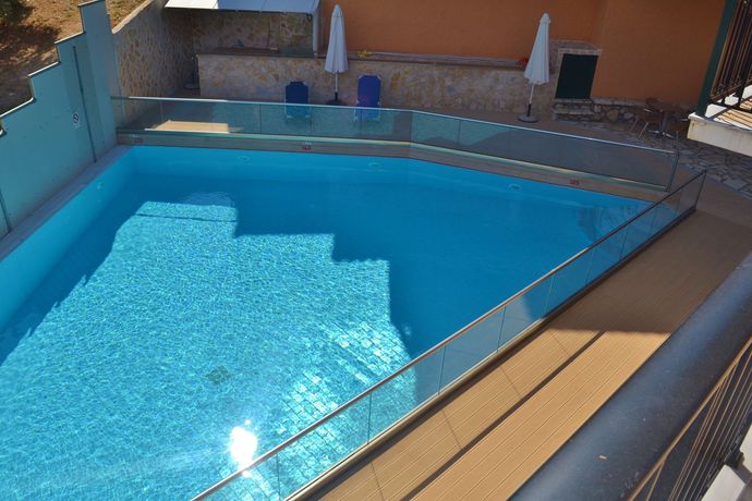 Imagen de la piscina del Hotel Vergina Star. Foto 16