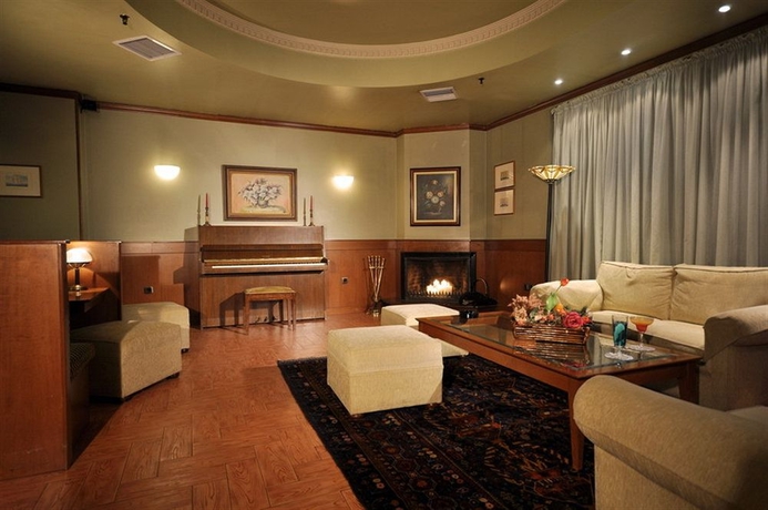 Imagen de los interiores del Hotel Vergina, Tesalonica. Foto 11
