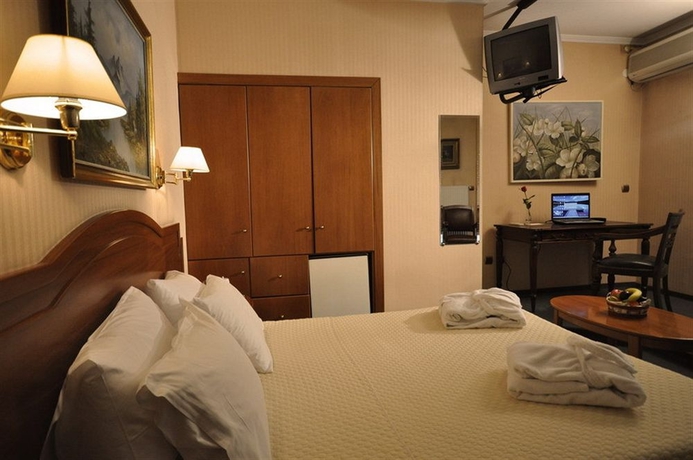 Imagen de la habitación del Hotel Vergina, Tesalonica. Foto 7