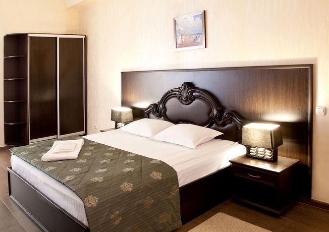 Imagen de la habitación del Hotel Verhovina, Petropavlivska Borshchahivka. Foto 2