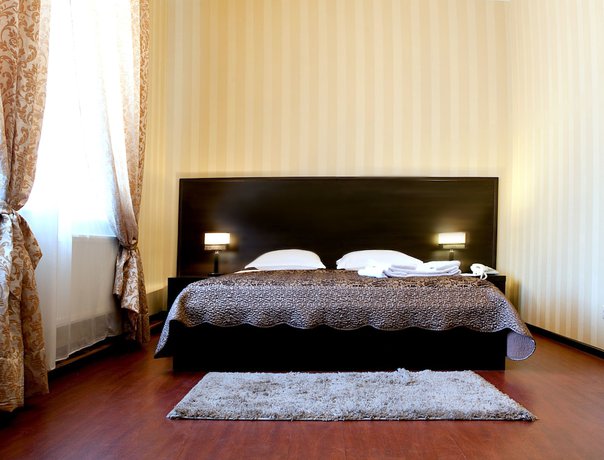 Imagen de la habitación del Hotel Verhovina, Petropavlivska Borshchahivka. Foto 7
