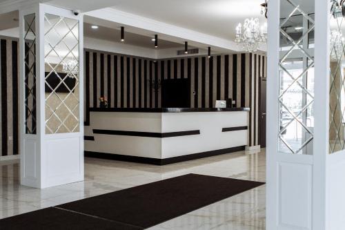 Imagen general del Hotel Verhovina, Petropavlivska Borshchahivka. Foto 3