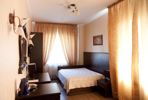 Imagen de la habitación del Hotel Verhovina, Petropavlivska Borshchahivka. Foto 10
