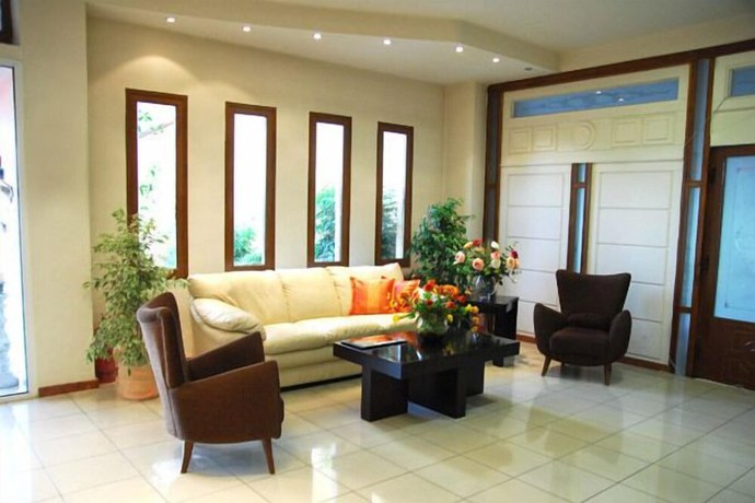 Imagen de los interiores del Hotel Veria. Foto 16