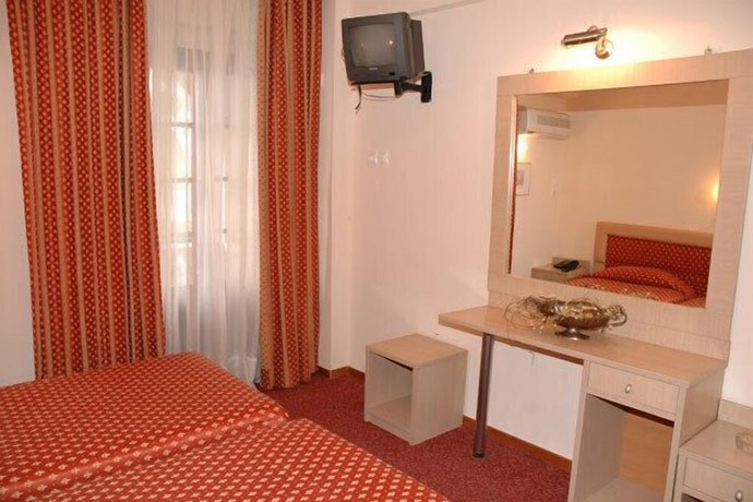 Imagen de la habitación del Hotel Veria. Foto 9