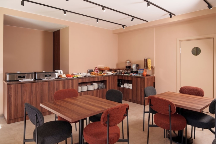 Imagen del bar/restaurante del Hotel Verinn Apart. Foto 3