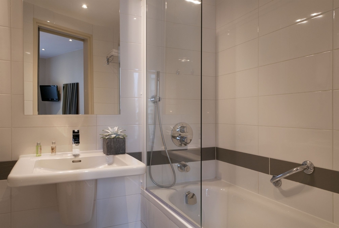 Imagen de la habitación del Hotel Verlain. Foto 10