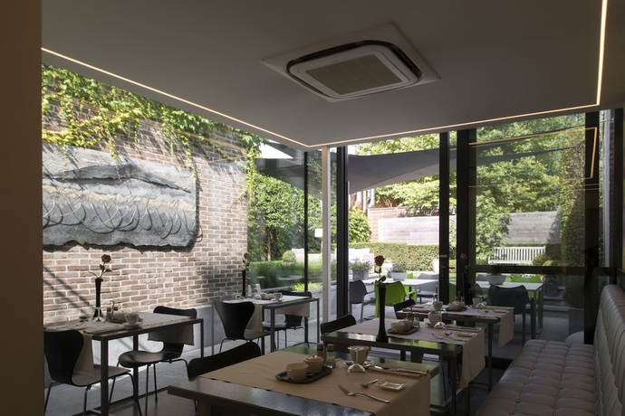Imagen del bar/restaurante del Hotel Verlooy. Foto 4