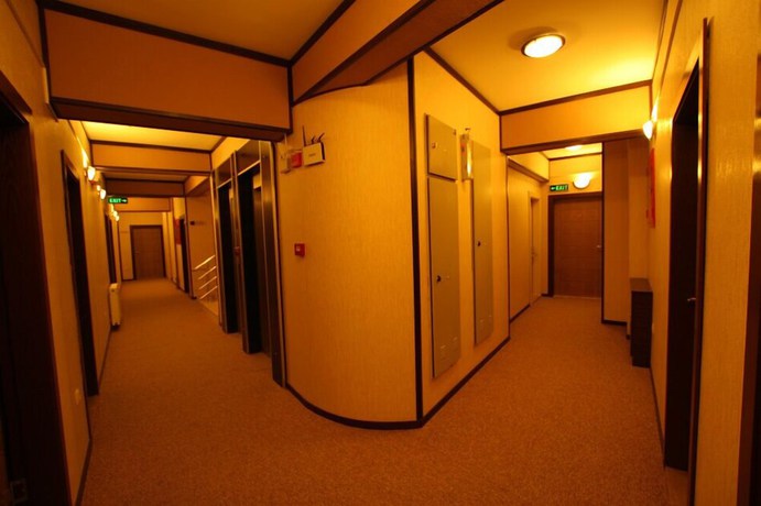 Imagen de los interiores del Hotel Verman. Foto 14