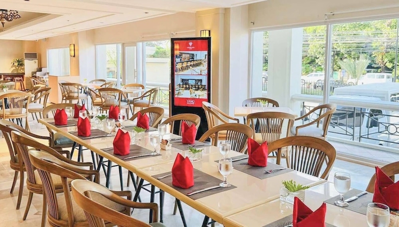 Imagen del bar/restaurante del Hotel Vermillion. Foto 4