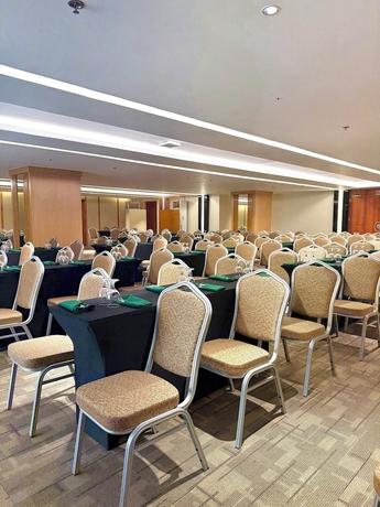 Imagen de los interiores del Hotel Vermillion. Foto 15