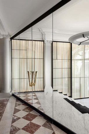 Imagen de los interiores del Hotel Vernet. Foto 13