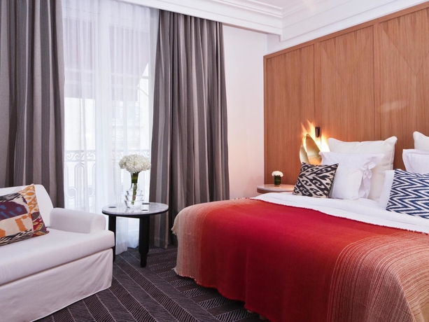 Imagen de los exteriores del Hotel Vernet. Foto 10