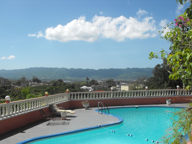 Imagen de la piscina del Hotel Verney House Resort. Foto 15