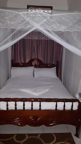 Imagen de la habitación del Hotel Verona, Bwaise. Foto 11