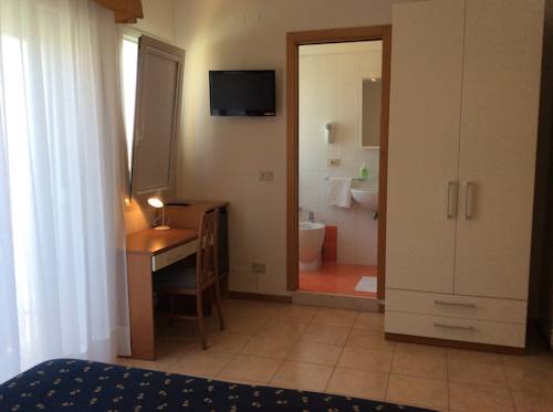 Imagen de la habitación del Hotel Verona, Caorle. Foto 6