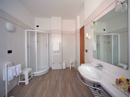 Imagen de la habitación del Hotel Veronello Resort. Foto 10
