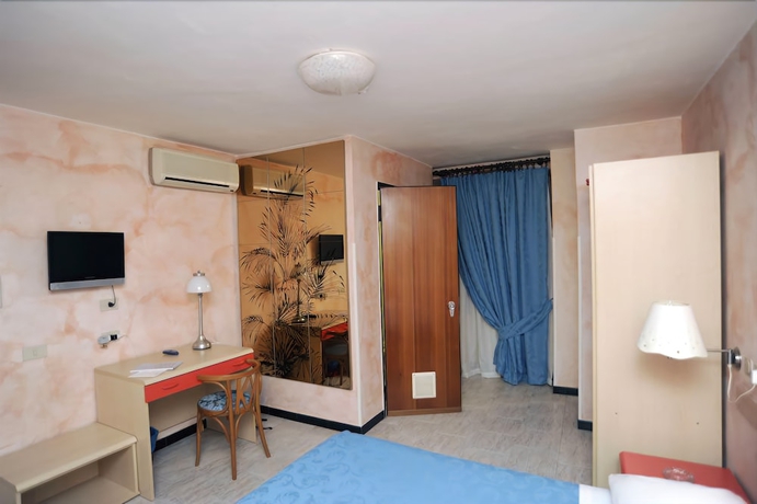 Imagen de la habitación del Hotel Veronese. Foto 5